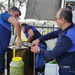Zabıta ekipleri litrelerce sahte zeytinyağı ele ge&ccedil;irdi