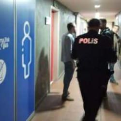 AVM tuvaletinde cansız beden bulundu!
