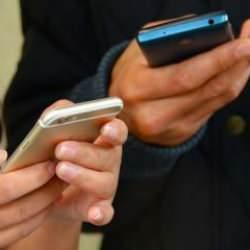 Öğrencilere telefon ve bilgisayar desteğinin detayları belli oldu! Resmi Gazete'de