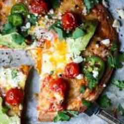 20 dakikada hazır: Kahvaltılık kolay tortilla pizza tarifi, nasıl yapılır?