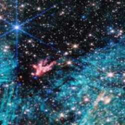 NASA, daha önce hiç görülmemiş yıldızları görüntüledi!