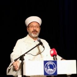 Ali Erbaş: Raşit Küçük hocamızın hizmetleri öldükten sonra da devam ettiriliyor