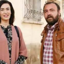 G&ouml;n&uuml;l Dağı'yla vedalaşan Ecem &Ouml;zkaya&rsquo;nın yeni projesi sevenlerine b&uuml;y&uuml;k şok yaşattı!