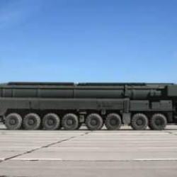 Rusya, Yars füzesini fırlatma deposuna yerleştirdi