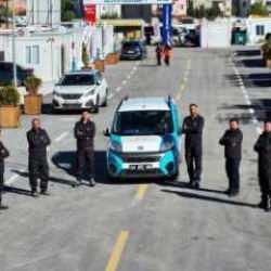 Yeşilyurt Belediyesi konteyner onarım aracı hizmete girdi