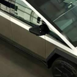 Tesla'nın yeni modeli tanıtıldı! İşte Elon Musk'ın yıllarca çalıştığı modelinin fiyatları