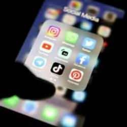 Yeni fenomen tehlikesi sessizce büyüyor! Sosyal Medyanın ‘uzmanları’ yargı dağıtır oldu