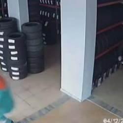 Marmara Denizi'nde deprem! Bir&ccedil;ok ilde hissedildi