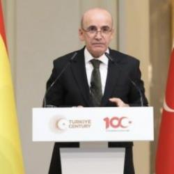 Bakan Şimşek: Yatırımcılar Türkiye'ye büyük ilgiyle yaklaşıyorlar