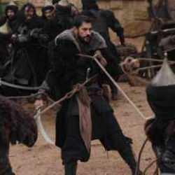 Kud&uuml;s Fatihi Selahaddin Eyyubi setinde beklenmedik yangın! B&uuml;y&uuml;k korku ve panik yaşattı