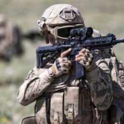 Pen&ccedil;e-Kilit operasyon b&ouml;lgesinde bir asker şehit oldu