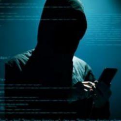 Uzman hacker uyardı: Eğer bu işaretler varsa büyük bir tehlikedesiniz!