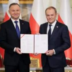 Polonya'da Donald Tusk h&uuml;k&uuml;meti g&ouml;reve başladı