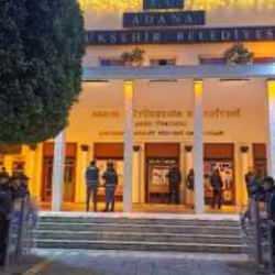 Adana Büyükşehir Belediyesi'ne 'rüşvet' operasyonu