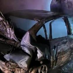 Bursa'da &ccedil;arpışan 2 otomobilden 1'i alev aldı; 7 yaralı