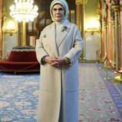 Emine Erdoğan'dan yeni d&ouml;nem mesajı