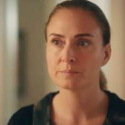Sakla Beni 'Filiz' Ceyda Düvenci kimdir? Babası ve eşi kim? Ceyda Düvenci oynadığı diziler 