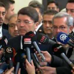 Bakan Tunç'tan dokunulmazlık açıklaması: 'Vekiller terörü desteklerse...'