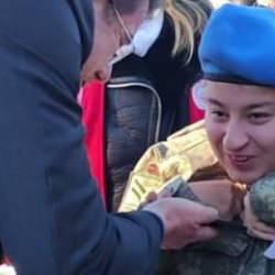 Cumhurbaşkanı Erdoğan şehit ailesiyle görüştü