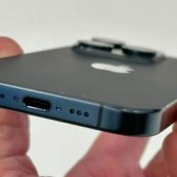 Sahte şarj kablolarına dikkat! Az daha iPhone 15 Pro Max'inden olacaktı...