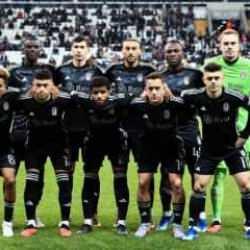 Trabzonspor'dan, Beşiktaş'ın yıldızı için kiralama teklifi!