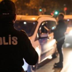 Adana'da polis ele ge&ccedil;irdi: Tam 60 adet!