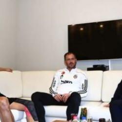Beşiktaş Başkanı Serdal Adalı'dan Ümraniye'de durum değerlendirmesi