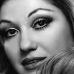 G&ouml;n&uuml;l Akkor kimdir? Kardeşi kim? G&ouml;n&uuml;l Akkor'un bilinmeyen hayatı