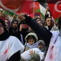 Milli İradenin adresi Galata: İstanbul'da tarihi y&uuml;r&uuml;y&uuml;ş d&uuml;zenlendi!