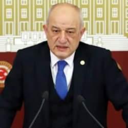 Saadet Partisi'nde istifa! CHP'ye ge&ccedil;ti