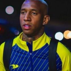 Fenerbahçe'de Talisca heyecanı! Maçın devre arasında toplandılar