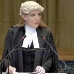 Tahrif edilmiş Tevrat yasaklanabilir mi? Tarihe geçen duruşmada çarpıcı ayrıntılar!