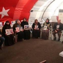 Diyarbakır annelerinin evlat n&ouml;beti devam ediyor