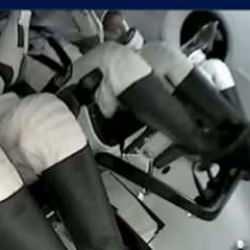 İlk Türk astronot Gezeravcı'dan kalemle yerçekimi testi!