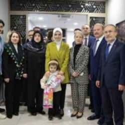 Bakan G&ouml;ktaş&rsquo;tan Dar&uuml;laceze ve 15 Temmuz Derneği ziyareti