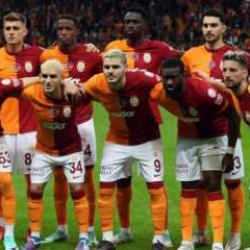 Galatasaray'da bir dönem sona eriyor! Ayrılma kararı aldı