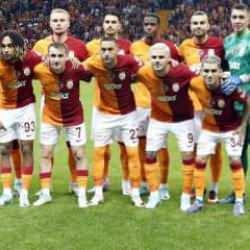 Galatasaray'ın iki yıldızına 20 milyon euroluk teklif!