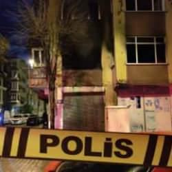 Güngören'de metruk binada yangın!