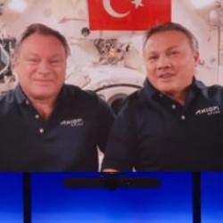 İlk Türk Astronot Alper Gezeravcı uzaya götürdüğü özel eşyalarını açıkladı!