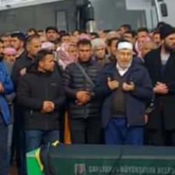 İran'a uçak kaçırmak isteyen hava korsanı, babasının cenazesine katıldı