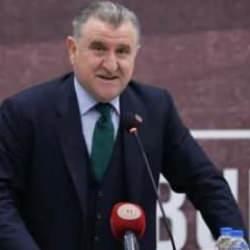 Bakan Bak, Fenerbahçe Opet'i tebrik etti