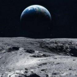 Ay küçülüyor! 2026'da Ay'a inecek astronotları uyardılar...