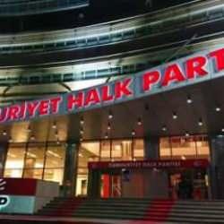 Kriz derinleşiyor! Videosuyla gündem olan isim adaylıktan alındı