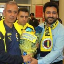 Fenerbahçe'ye Antalya'da coşkulu karşılama