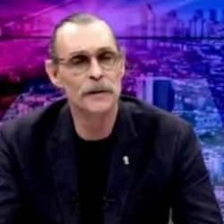 Vaatleri soruldu! CHP'nin adayı Erdal Beşik&ccedil;ioğlu canlı yayında dondu kaldı