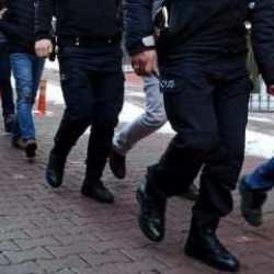 Bakan Yerlikaya duyurdu: Eş zamanlı operasyonla iki organize su&ccedil; &ouml;rg&uuml;t&uuml; &ccedil;&ouml;kertildi!