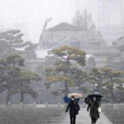  Japonya’da şiddetli kar: 160 yaralı, 132 uçuş iptal