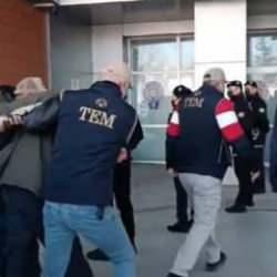 Kırmızı bülten ile aranan DEAŞ'lı Eskişehir'de yakalandı!