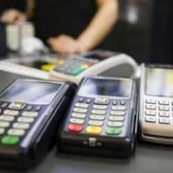 Kredi kartı harcamaları hız kesmiyor
