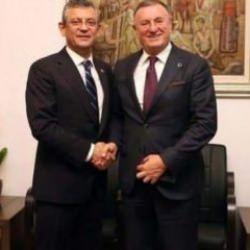 CHP'de aday belirleme arap saçına döndü: Yeniden ertelendi!